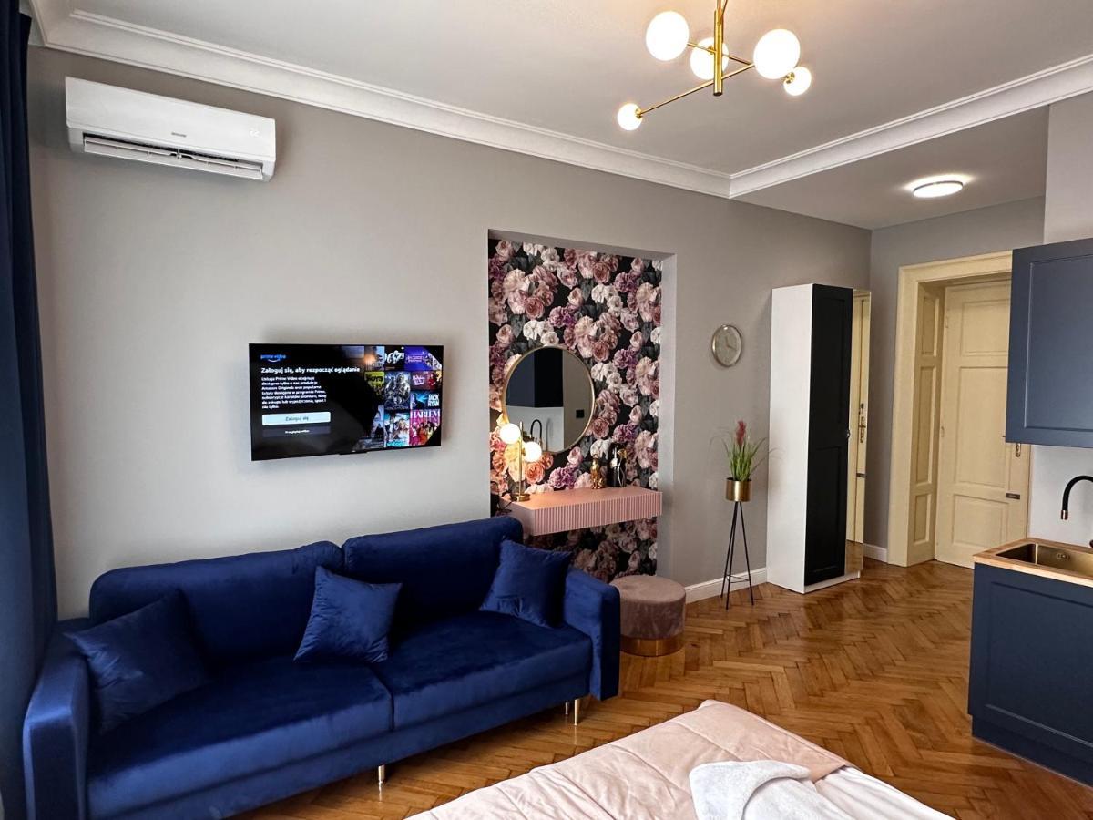 Premium Apartment In Spiski Palace Краков Экстерьер фото